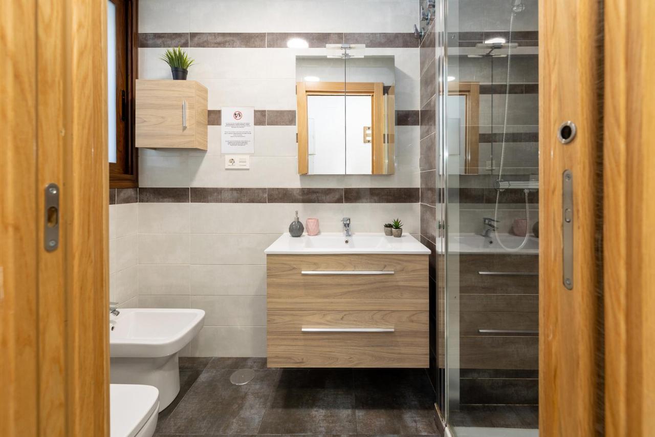 3 Bedroom Elegant & Cozy City Centre Granada Exteriör bild