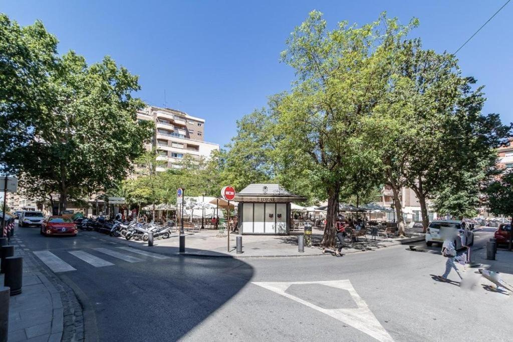 3 Bedroom Elegant & Cozy City Centre Granada Exteriör bild